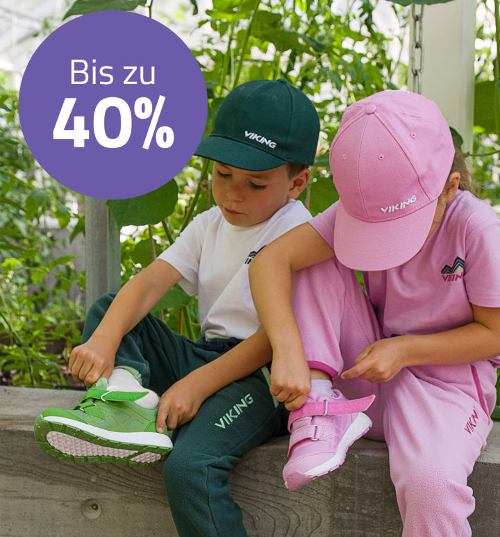 Kinderkleidung und -schuhe mit bis zu 40% Rabatt 